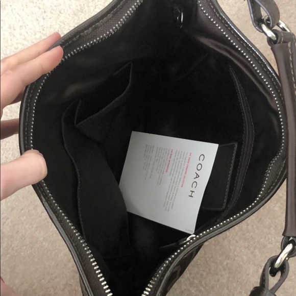 Coach Signature collection purse - Picture 3 of 3